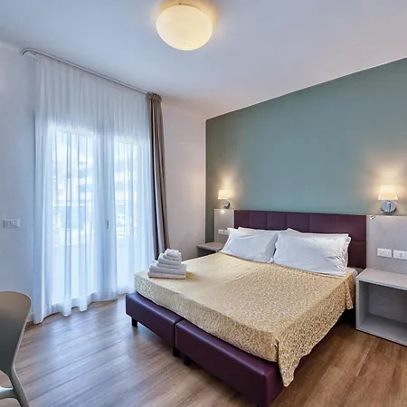 Szálloda Al Ponte 3*