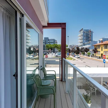 Al Ponte 3* 利尼亚诺萨比亚多罗