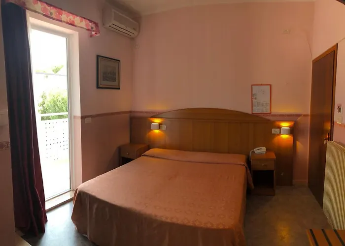 Al Ponte لينانو سابيادورو